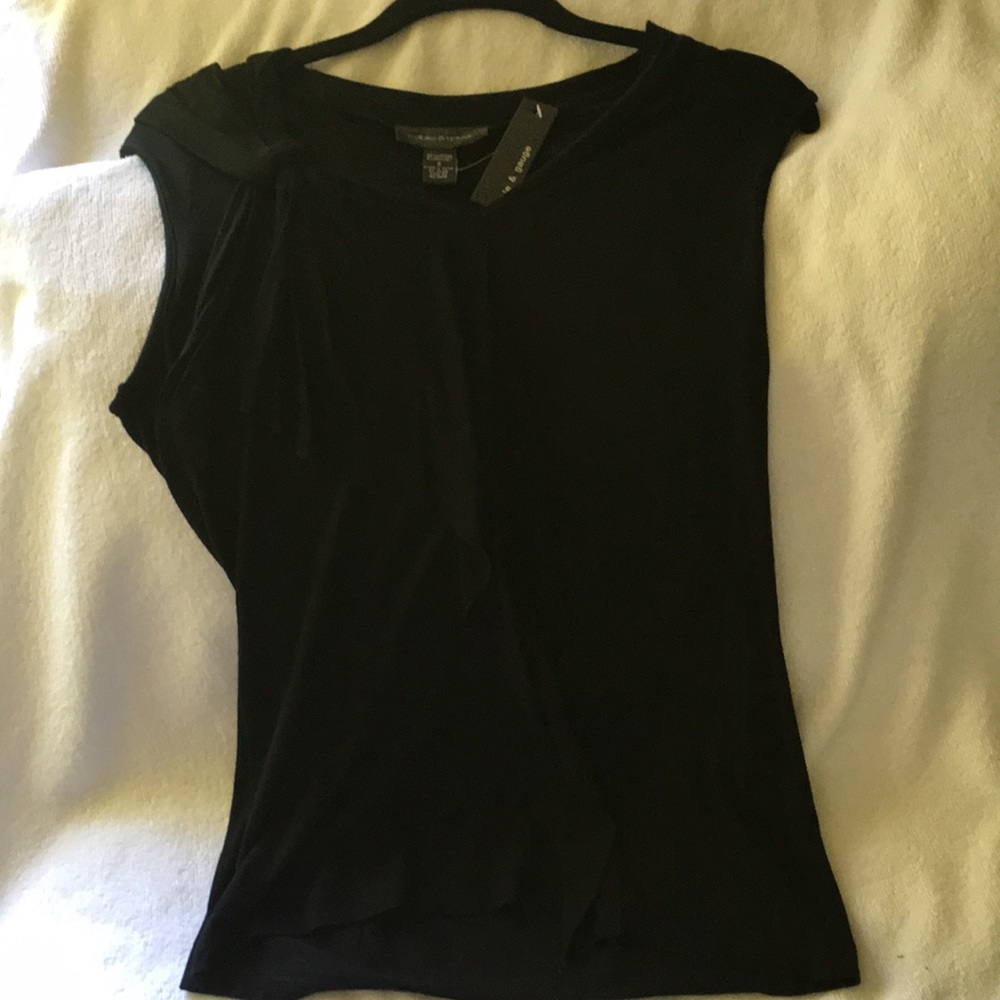 Cable & Gauge Black Sleeveless Jersey Top with Bow gathering